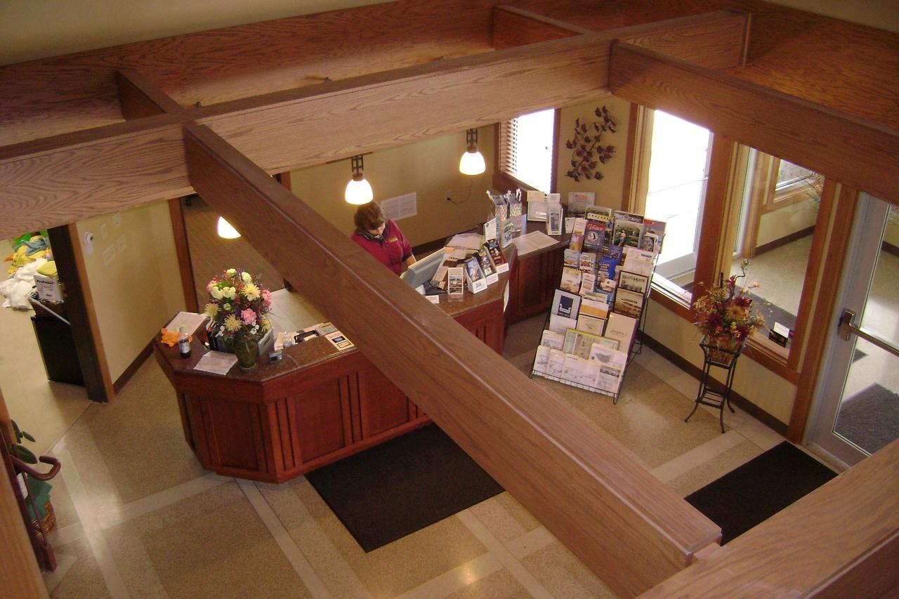 Prairie Inn & Suites Holmen Екстериор снимка
